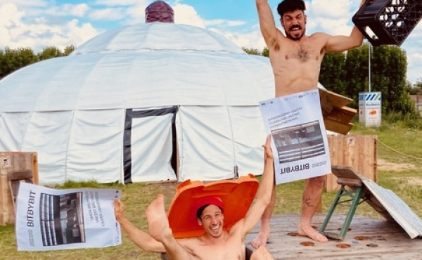 Circus brothers brewing their own beer